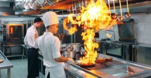 Choosing The Best Restaurant Kitchen Equipment-Important Aspects to Consider